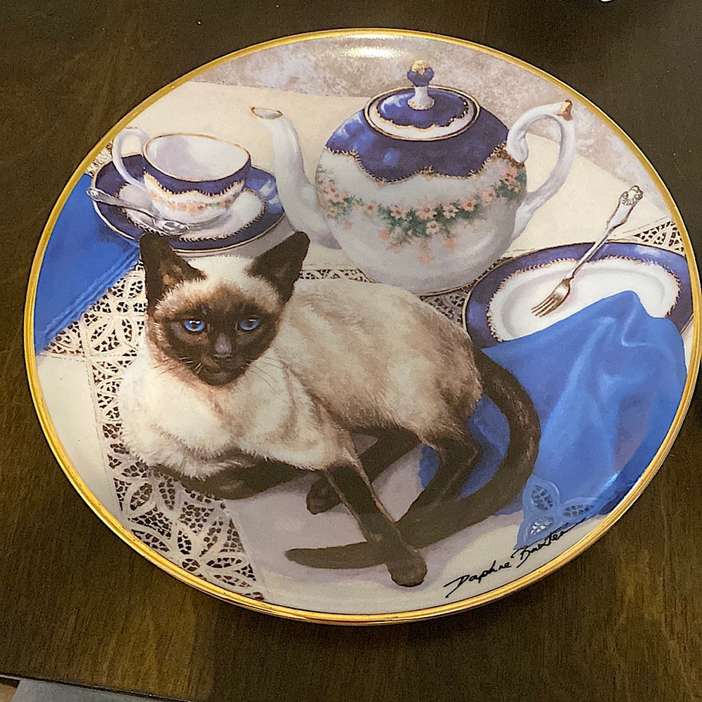 Franklin mint heirloom antique plates